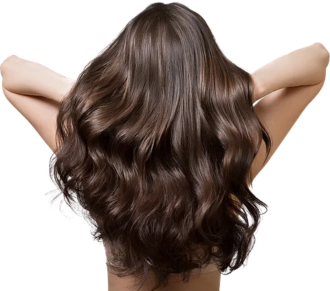 Friseur schneidet Haare